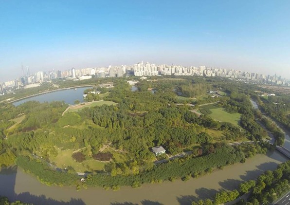 飞翔在上海(转贴) 云台,六轴,上海助儿飞翔,上海飞翔培训 作者:胜利河 8025 