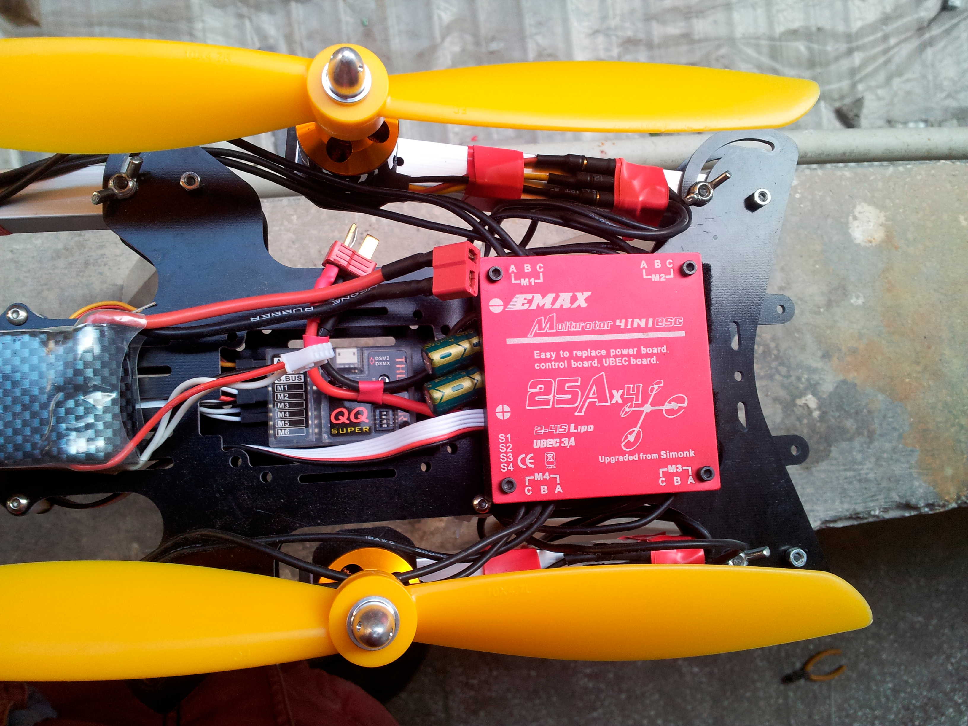 初试QQ飞控 电池,飞控,电调,电机,遥控器 作者:汶川热带鱼 4558 