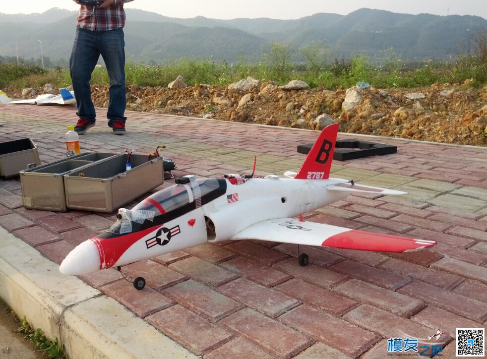 70MM涵道教练机—红箭 电池,图传,电调,FPV,涵道固定翼 作者:n3wjsi84 2634 