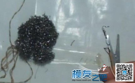 【小屁孩玩飞机】教你做拉烟之三：教你制作拉烟点火头 简单飞机拉烟,飞机怎么开的,飞机机翼拉烟 作者:耍流氓的小屁孩 4380 