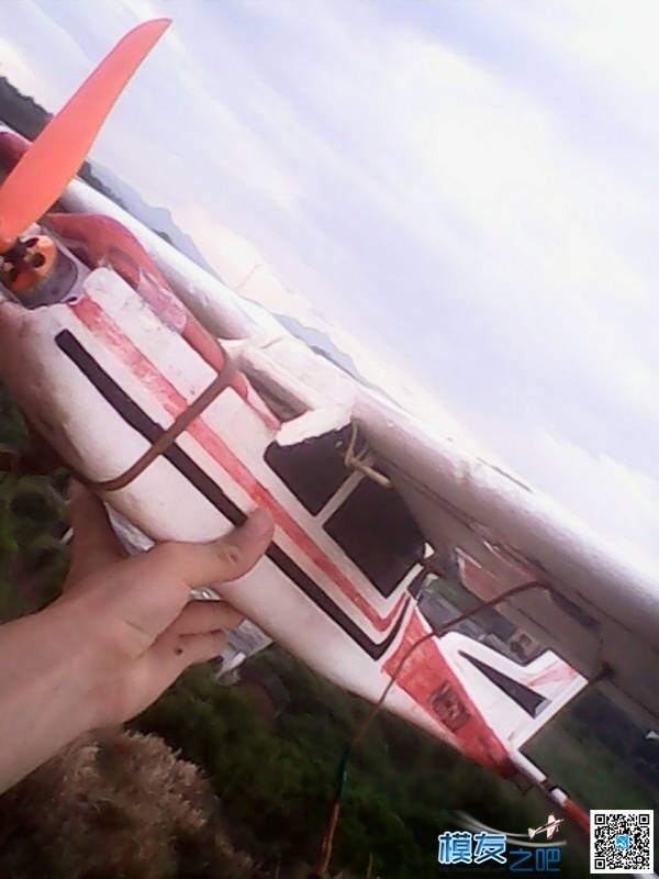 塞斯纳复活记 航模,电池,充电器,电机,遥控器 作者:飞翔的西瓜皮 7758 