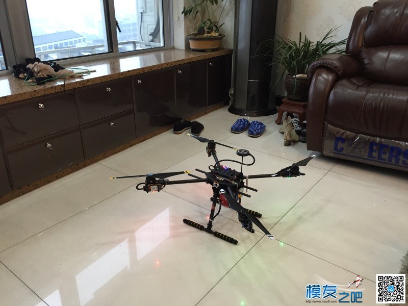 首飞秒炸，起飞自旋是什么原因 飞控,电机,PIX 作者:飞飞去 4915 