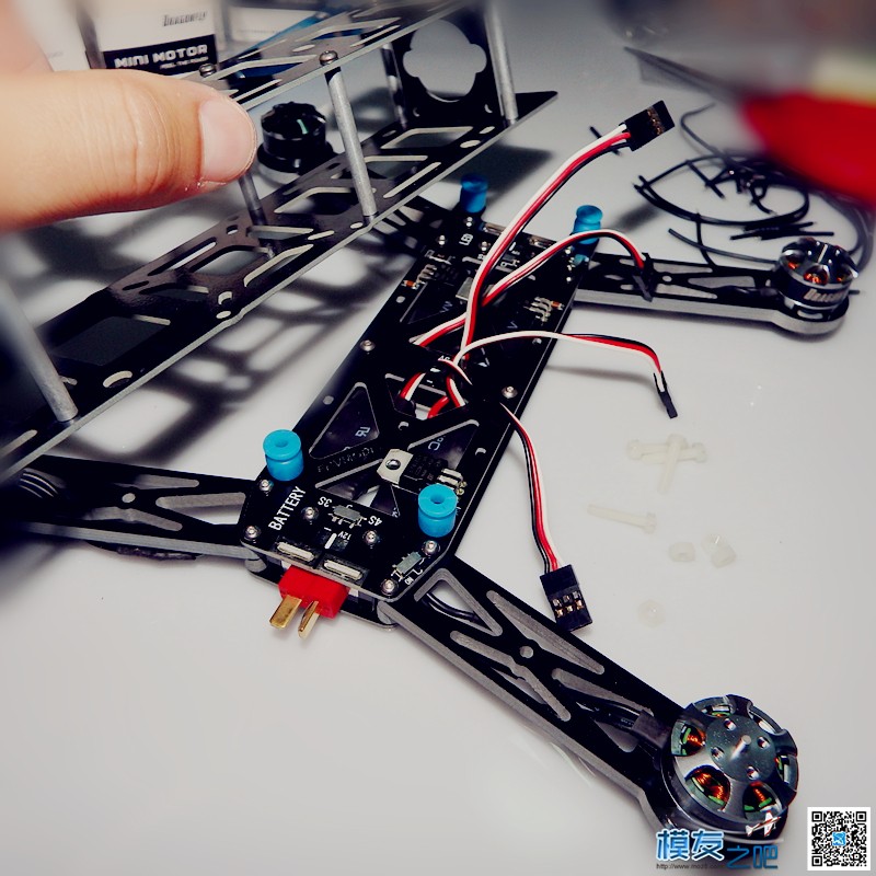 BlackBat X1 250机架装机图解 飞控,电调,电机,FPV,机架 作者:203FPV 4225 