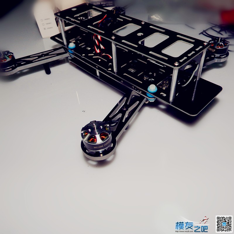 BlackBat X1 250机架装机图解 飞控,电调,电机,FPV,机架 作者:203FPV 3969 