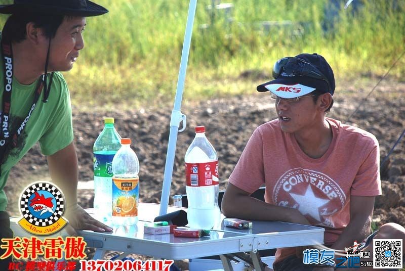 从蓝天上到夕阳下 暖暖金色的记忆！2013.8.18雷傲集结飞行... 蓝天 作者:茶茶 2002 