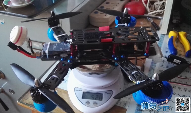 LD  2208 2000kv蓝精灵对比LD S2204 2300kv，谁能分析不同的原因 电池,图传,飞控,电调,电机 作者:龙腾四海1113 153 