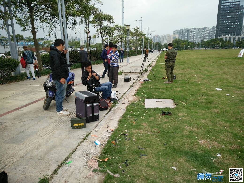 最近下雨好久没飞了，出来飞又日地球了。。。 最近,下雨,好久,飞了,出来 作者:穿越优衣库 6390 