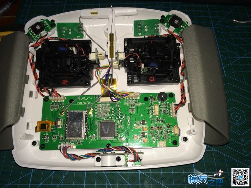 富斯i6s到手改油门 富斯,福斯i6sbus设置,福斯i6s怎么样 作者:一点痕迹 8372 