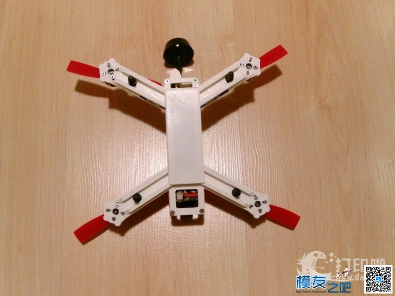 3D 打印四轴 无人机,穿越机,3D打印,四轴 作者:lg5xueyulong 1500 