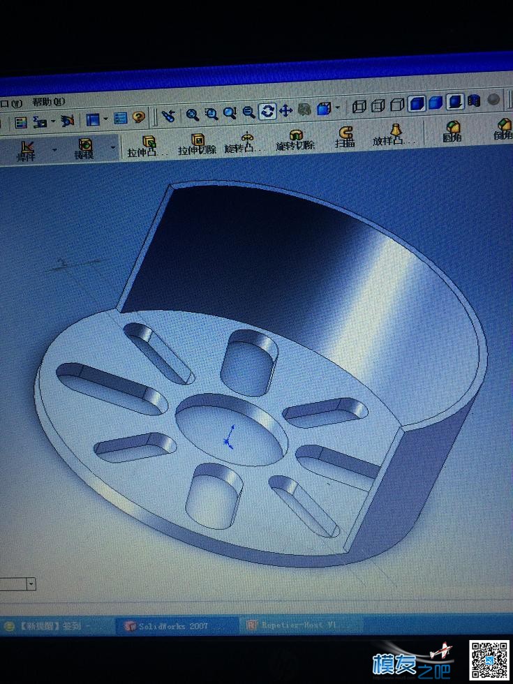 3d打印电机座 大孔3mm 小孔2mm 电机 作者:索菲亚圣心 972 