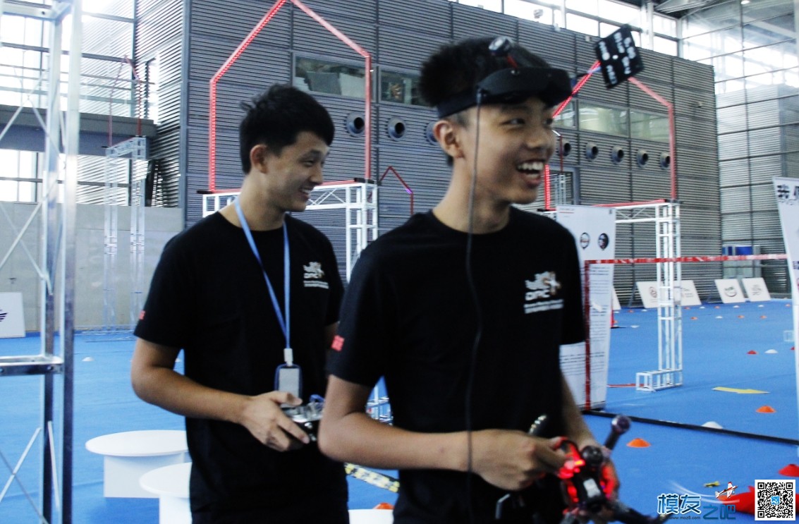 中国无人机竞速大赛Drone Racing China 2016-国际争霸赛细节回顾  作者:FPV-FINE 562 