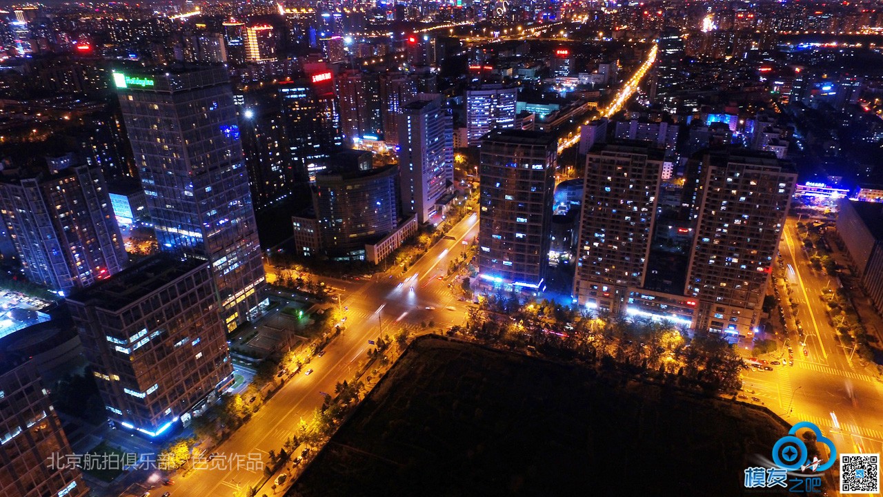 望京SOHO 夜景航拍 ——北京航拍俱乐部 俱乐部,北京 作者:北京航拍俱乐部 2950 