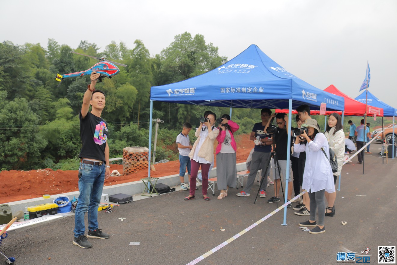 邵阳怀化模友联谊聚飞活动精彩集锦 航模,8月27日,互相交流,天公作美,邵阳市 作者:xiaoxiang165 3664 