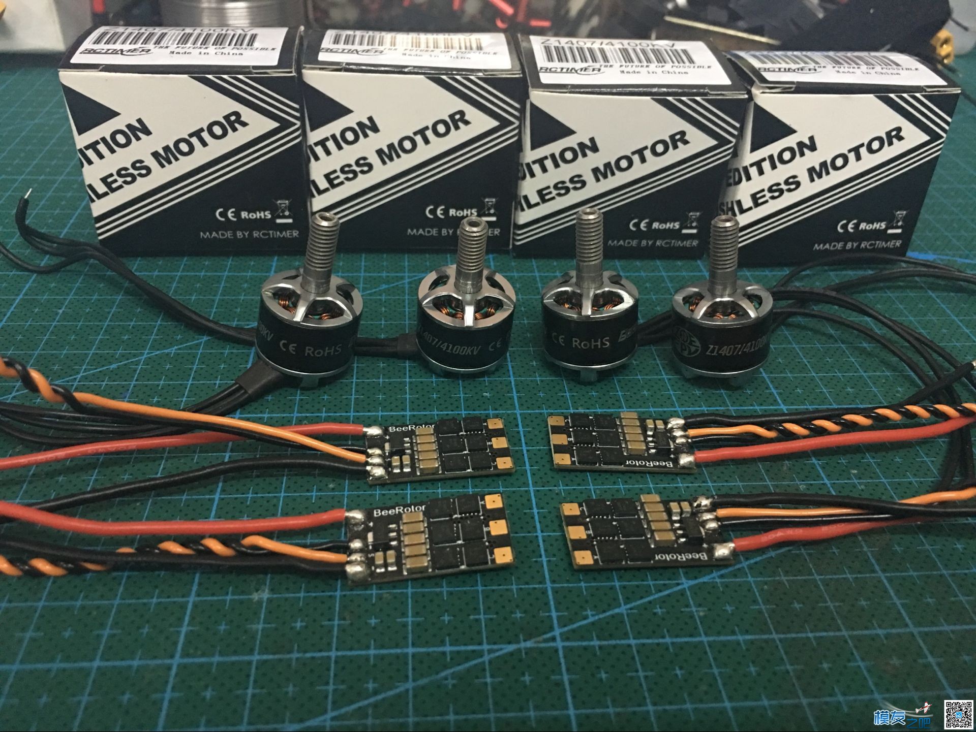 BeeRotor 130 4S版（ZoeFPV Z1407/4100KV) 图传,飞控,电调,电机,FPV 作者:鬼王 4758 