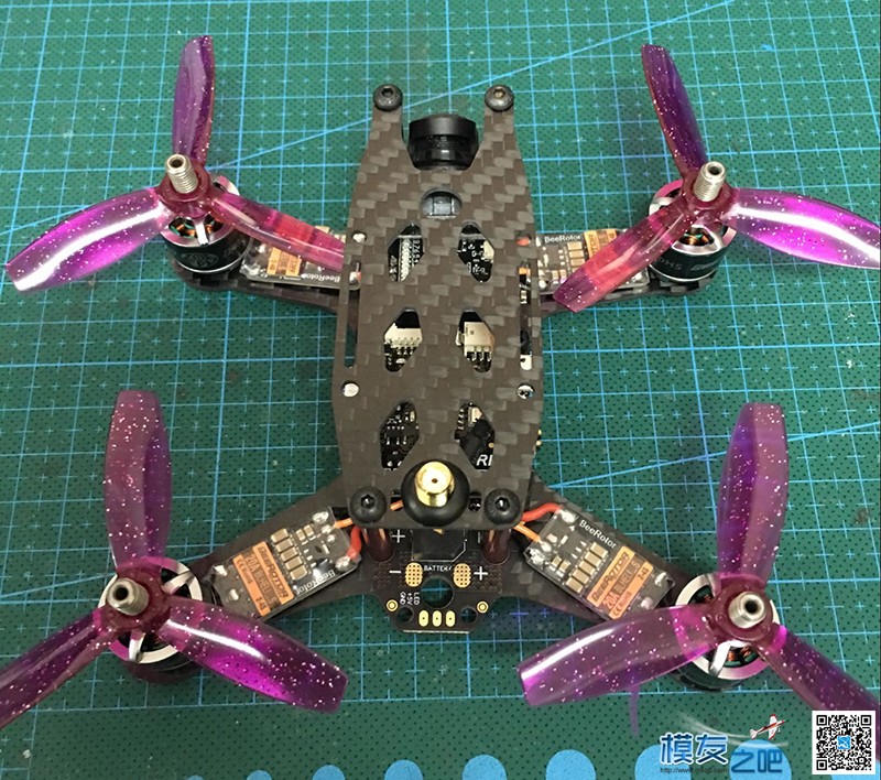 BeeRotor 130 4S版（ZoeFPV Z1407/4100KV) 图传,飞控,电调,电机,FPV 作者:鬼王 5602 