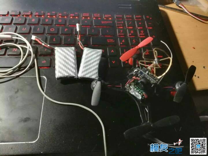 Tiny室内有刷穿越机 穿越机,飞控,固件,betaflight 作者:Stark 823 