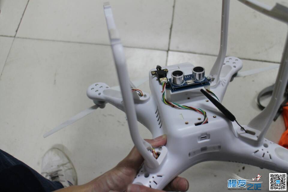 一只野生的精灵 pixhack v3 电池,飞控,电调,电机,dji 作者:飞行少年 8508 