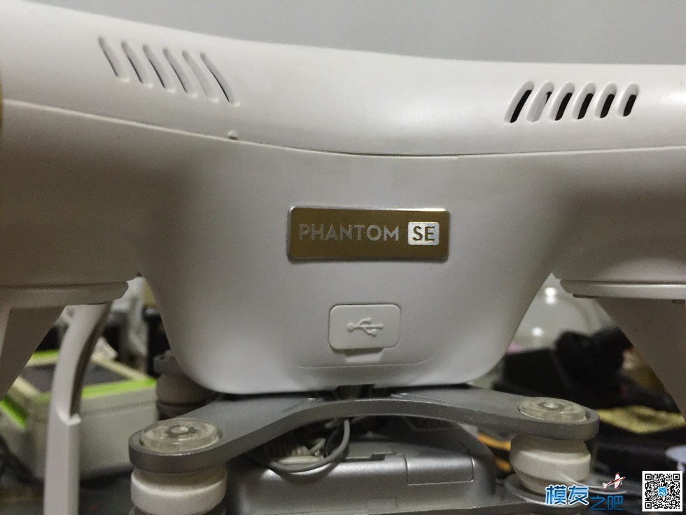 大疆精灵3se   DJI大疆精灵 Phantom 3 SE 4K智能航拍无人机 无人机,电池,充电器,天线,云台 作者:745049129 644 