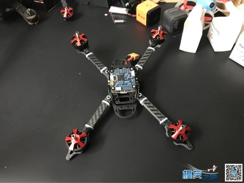 HSK5 - XL215 穿越机架装机 穿越机,图传,飞控,电调,电机 作者:cjqfpv 8538 