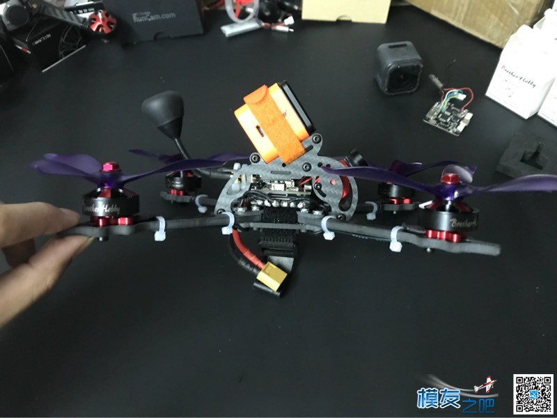 HSK5 - XL215 穿越机架装机 穿越机,图传,飞控,电调,电机 作者:cjqfpv 8672 