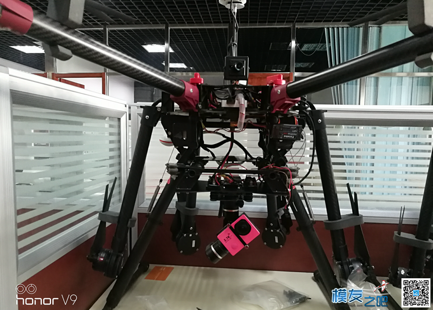 DJI S900机架挂飞宇云台和小蚁相机 云台,飞控,遥控器,FUTABA,dji 作者:空中骄子 9947 