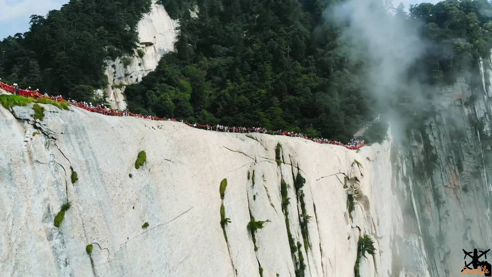 穿越机和大疆在华山2000多米的山顶航拍 [SumGle_FPV] 穿越机,电池,天线,图传,飞控 作者:SumGle 8577 