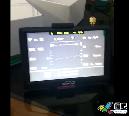 图传屏幕闪烁厉害，求助 图传,机架,飞手 作者:xxwalker 3789 